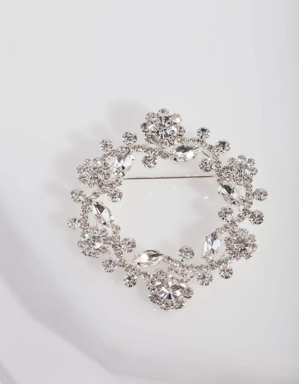 Diamante Floral Wreath Brooch - Image 2