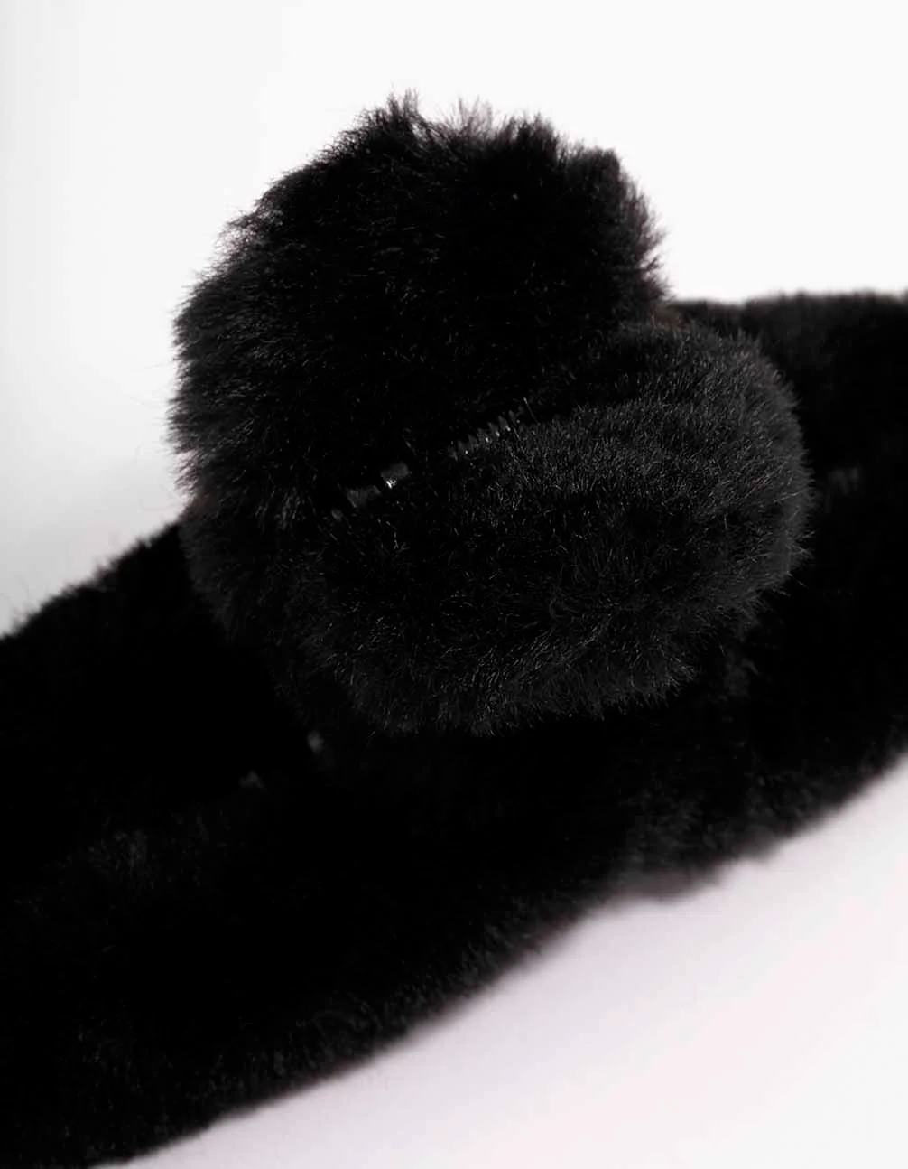 Black Faux Fur Hair Claw Clip - Image 3
