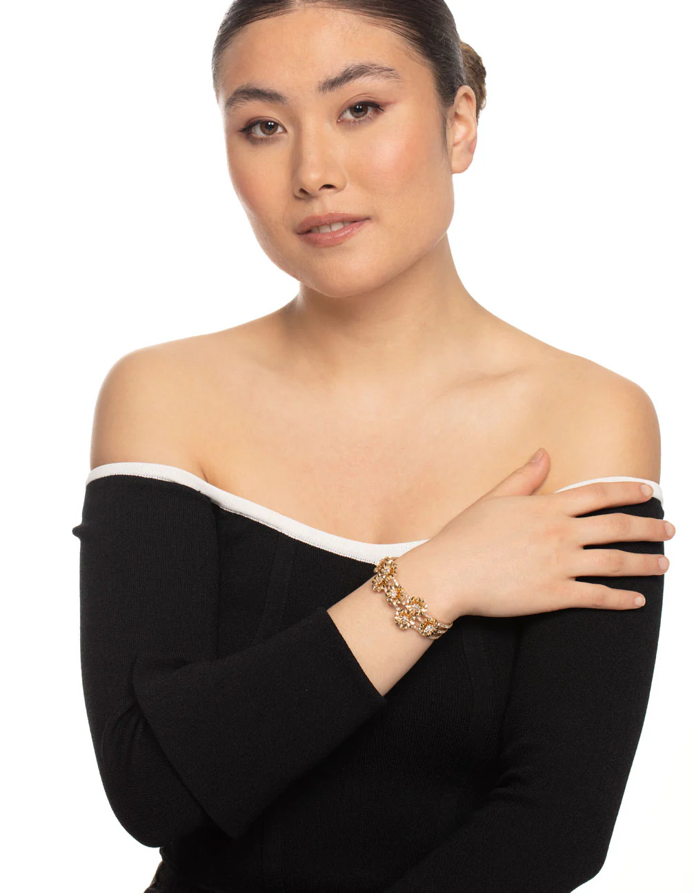 Gold Multi Flower Cupchain Wrist Cuff - Image 3