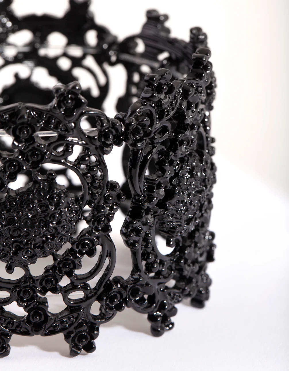 Black Crater Stretch Bracelet - Image 3