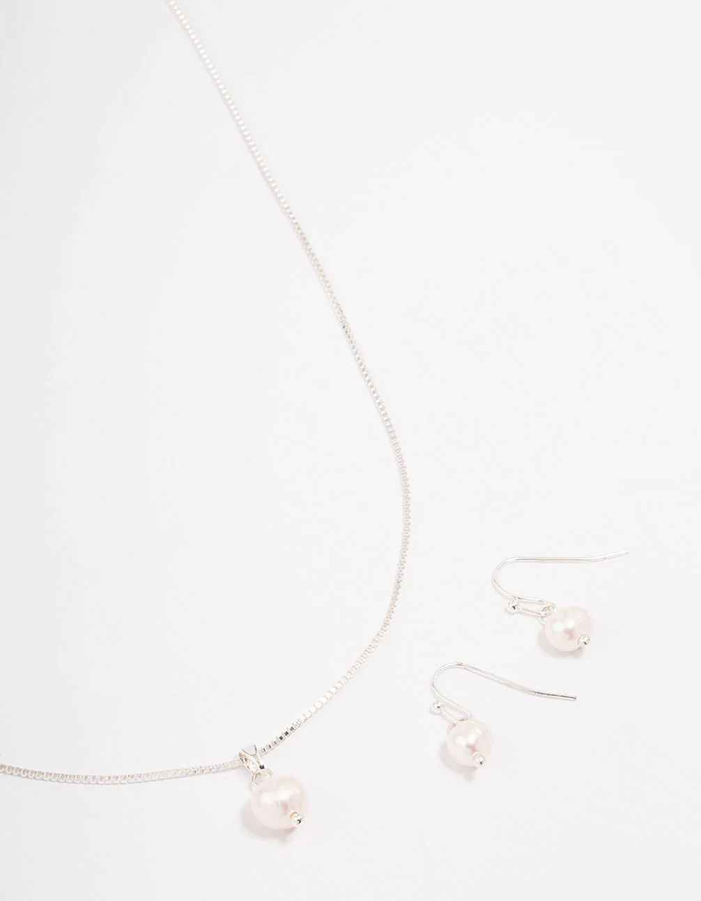 Silver Freshwater Pearl Jewellery Set