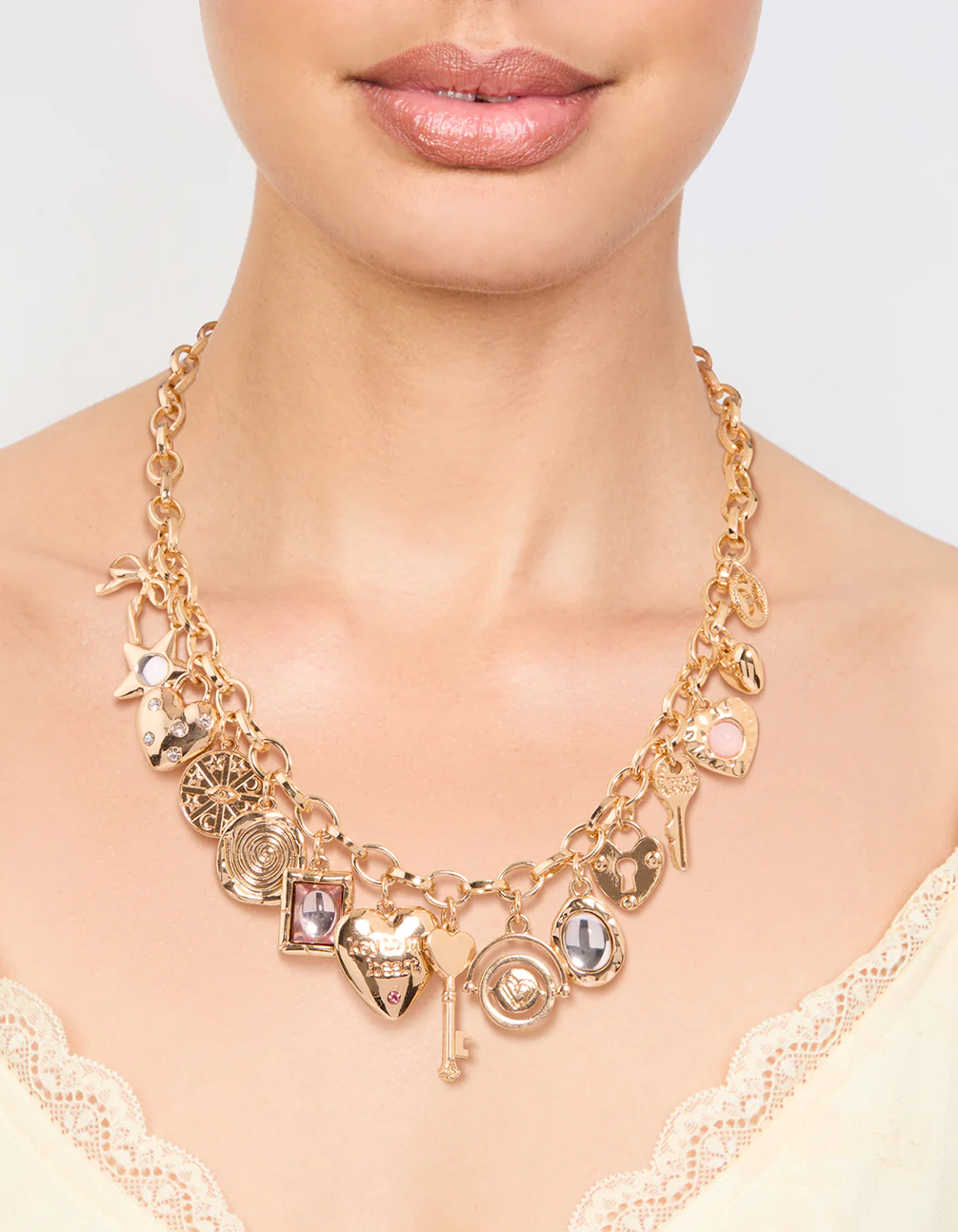 Gold Heart & Key Charm Necklace - Image 2