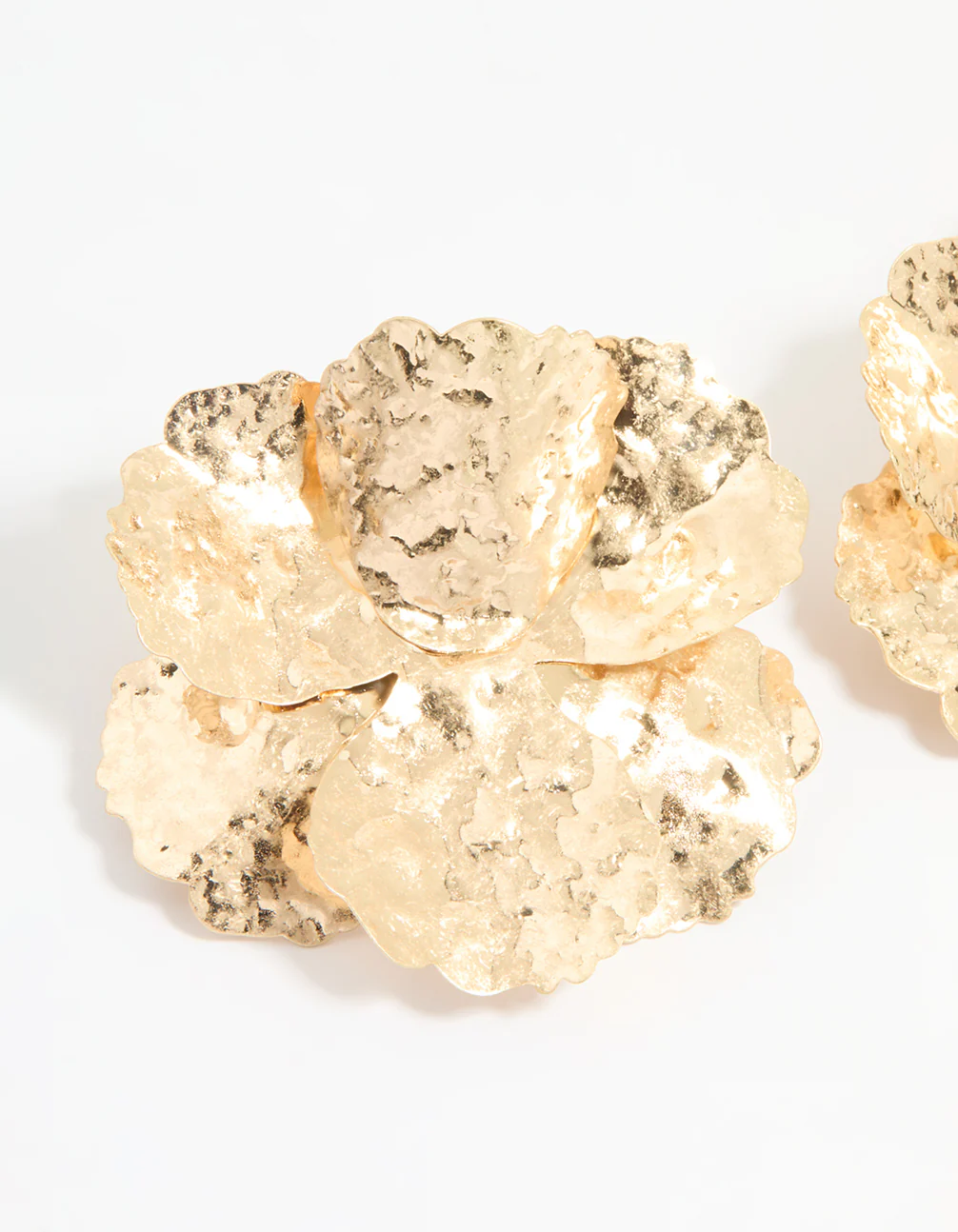 Gold Textured Flower Stud Earrings - Image 4