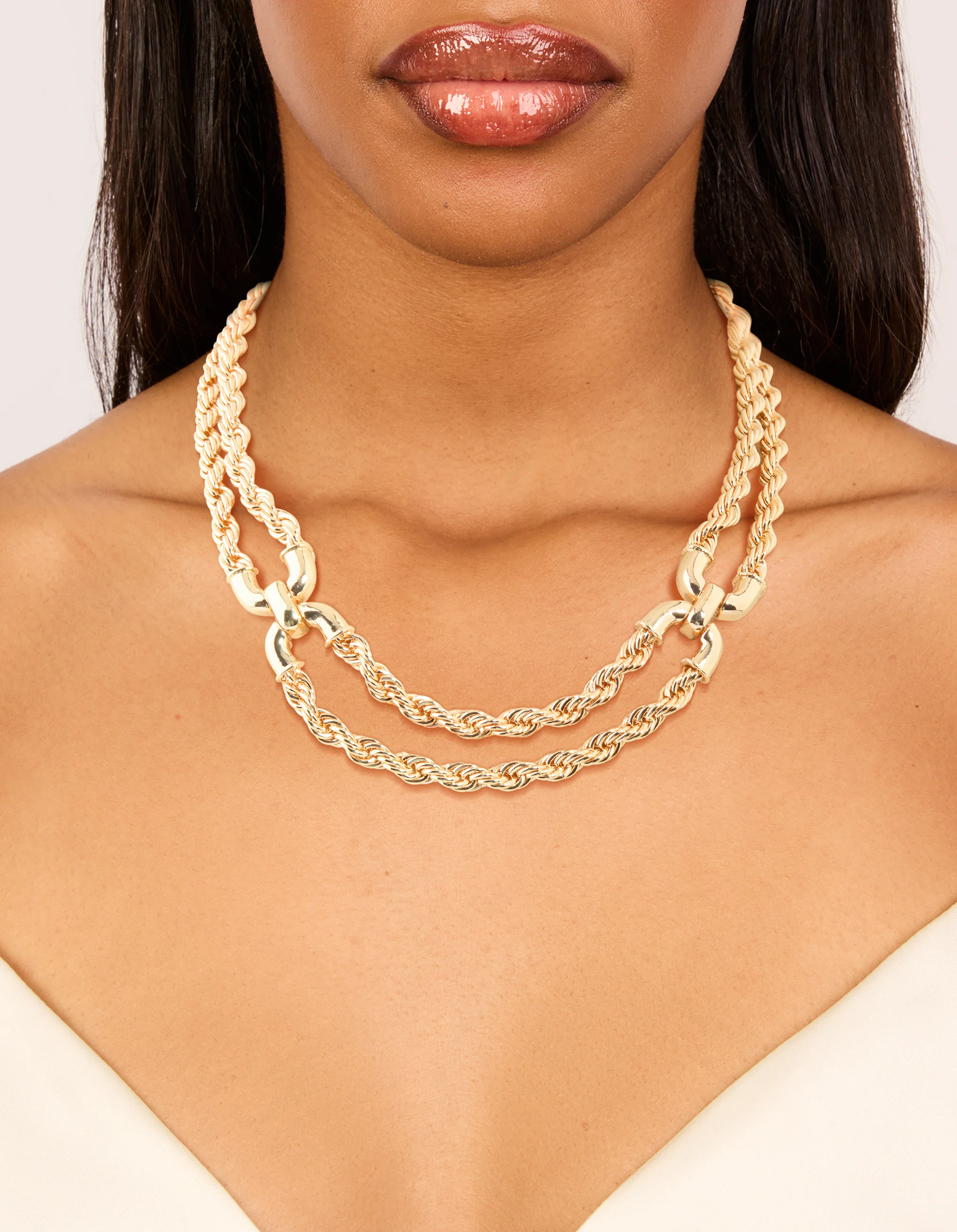 Gold Twisted Chain Layered Necklace - Image 2