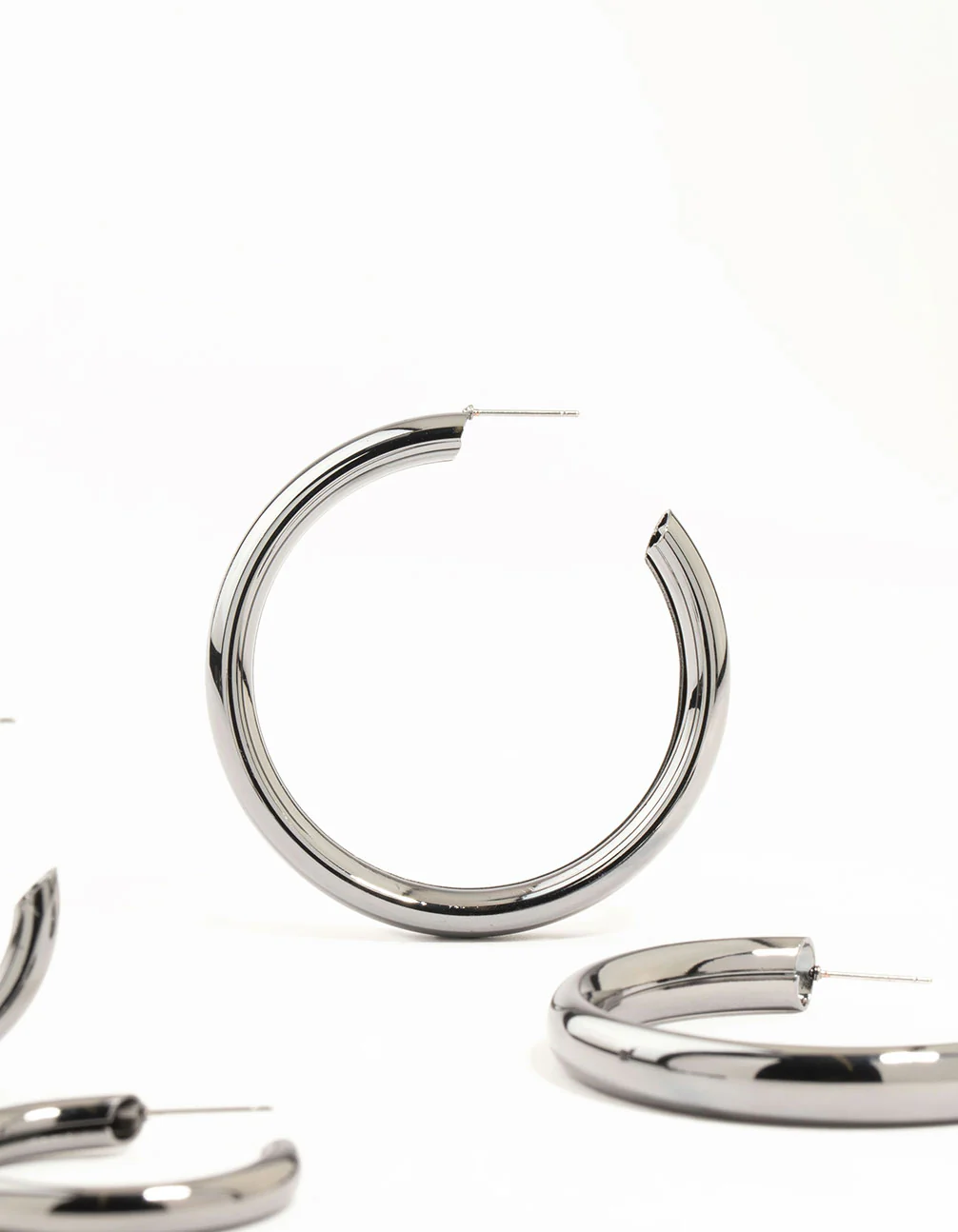 Gunmetal Thick Hoop Earrings 2 Pack - Image 3