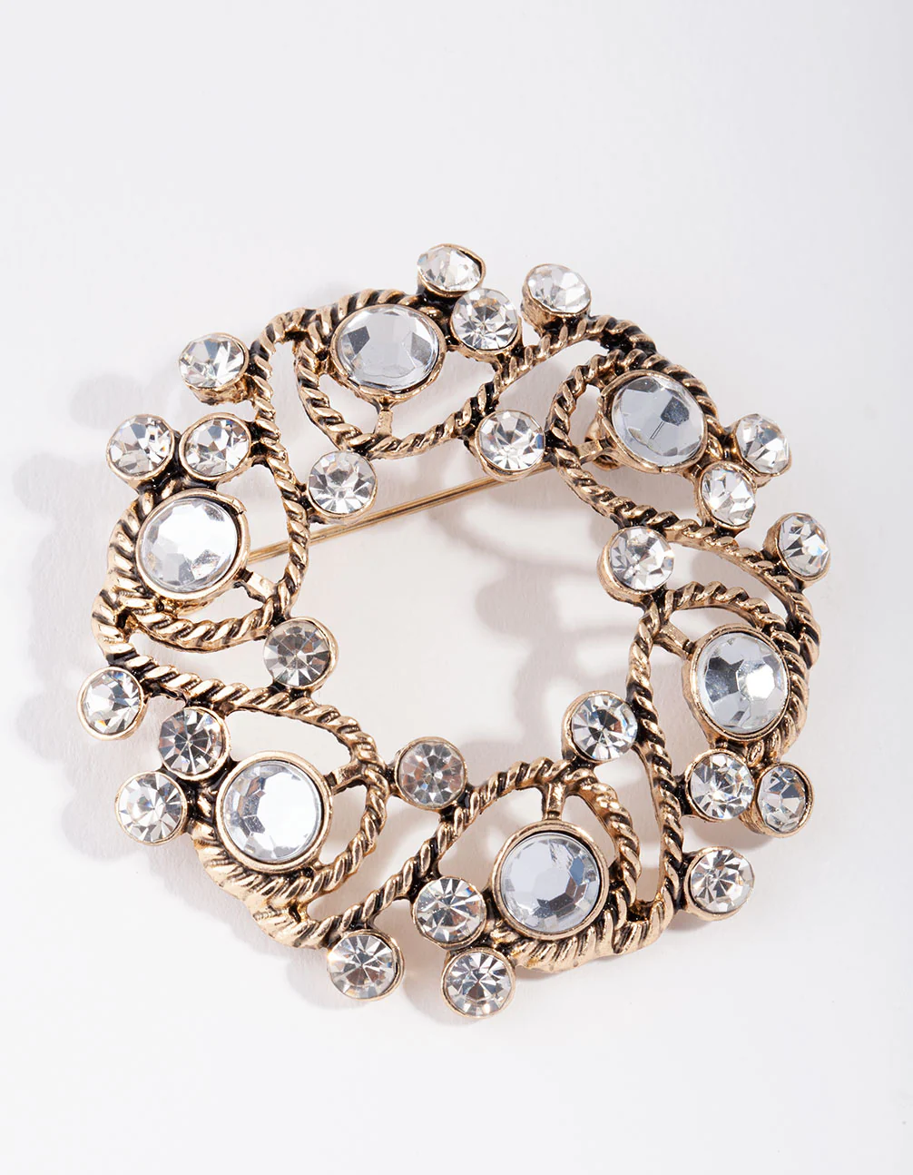Antique Gold Regal Circle Diamante Broach - Image 6