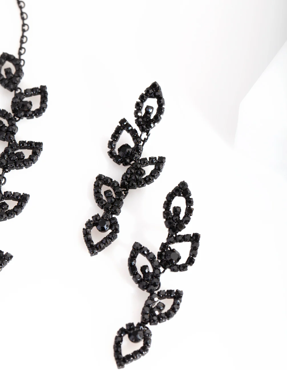 Black Cubic Zirconia Leaf Necklace Earring Set - Image 4