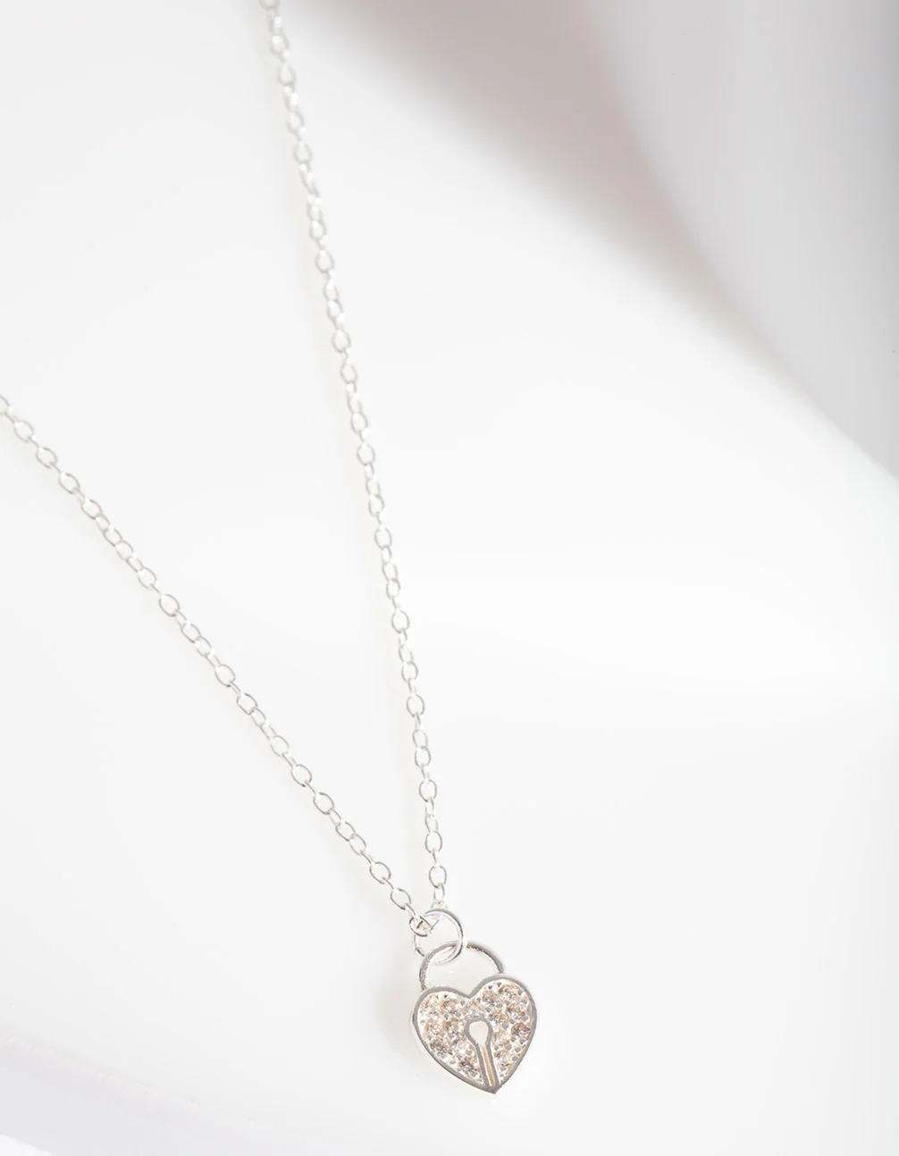 GXM ST PAVE HEART PADLOCK NL