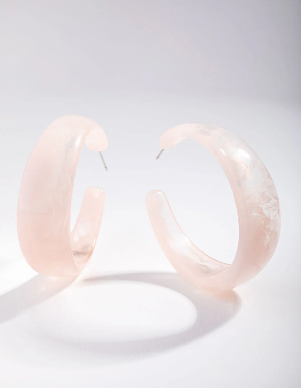 Acrylic Cloudy Hoop Earrings - Image 5