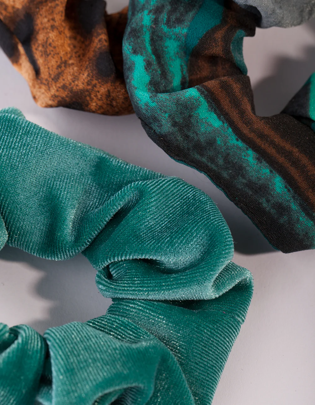 HESSN FB VLVT LEO TEAL 3PK SCR - Image 4