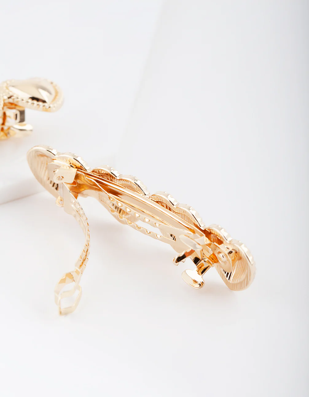 HESSN HEART 2PK BARRETTES - Image 3