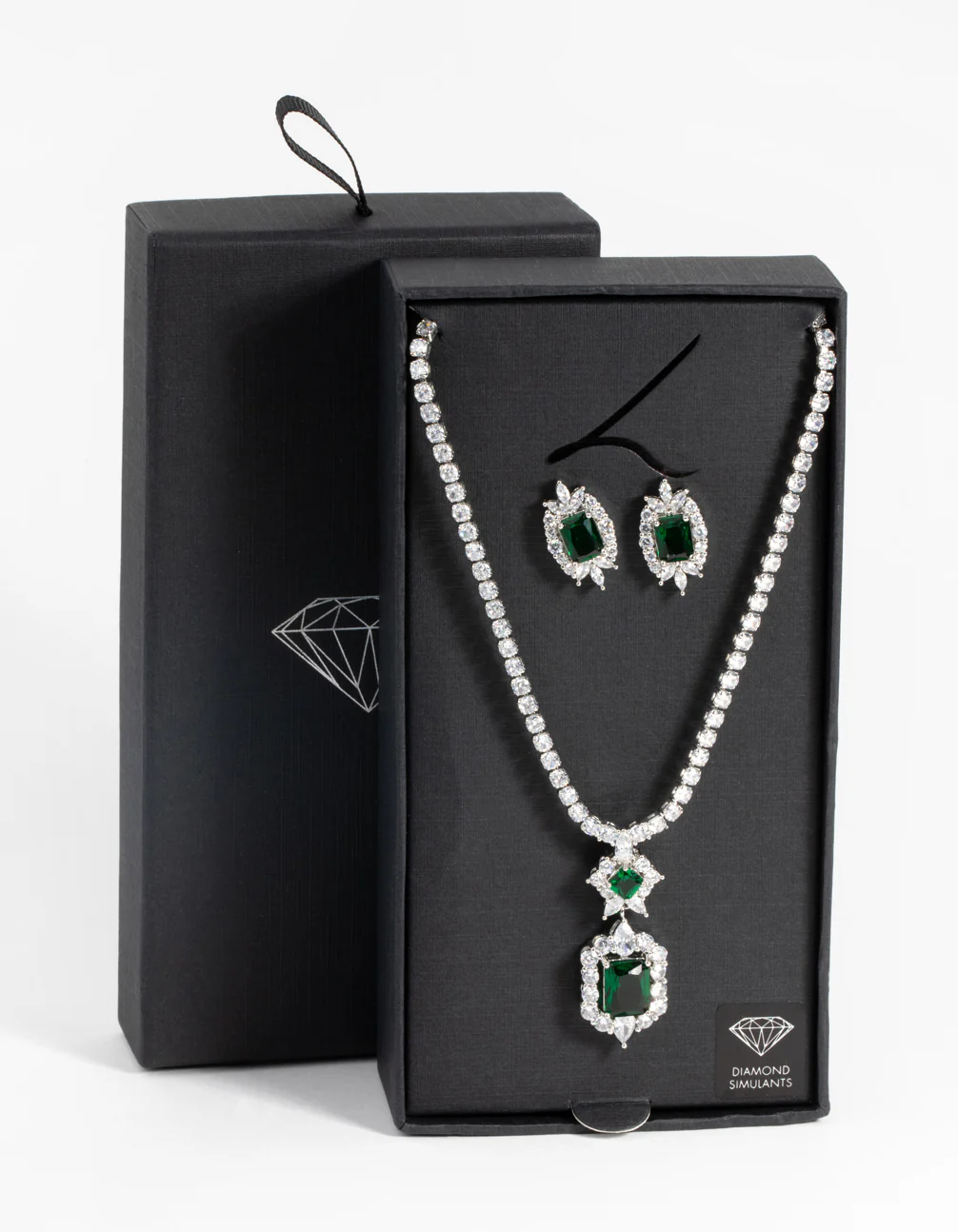 Vintage Emerald Diamond Simulant Necklace & Earrings Set - Image 3