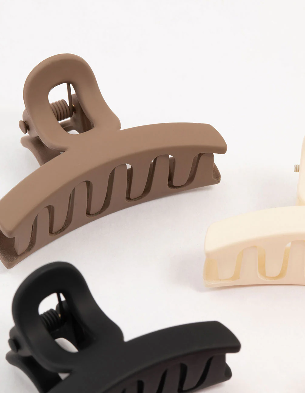 Neutral Small  Loop Claw Clips 4-Pack - Image 2
