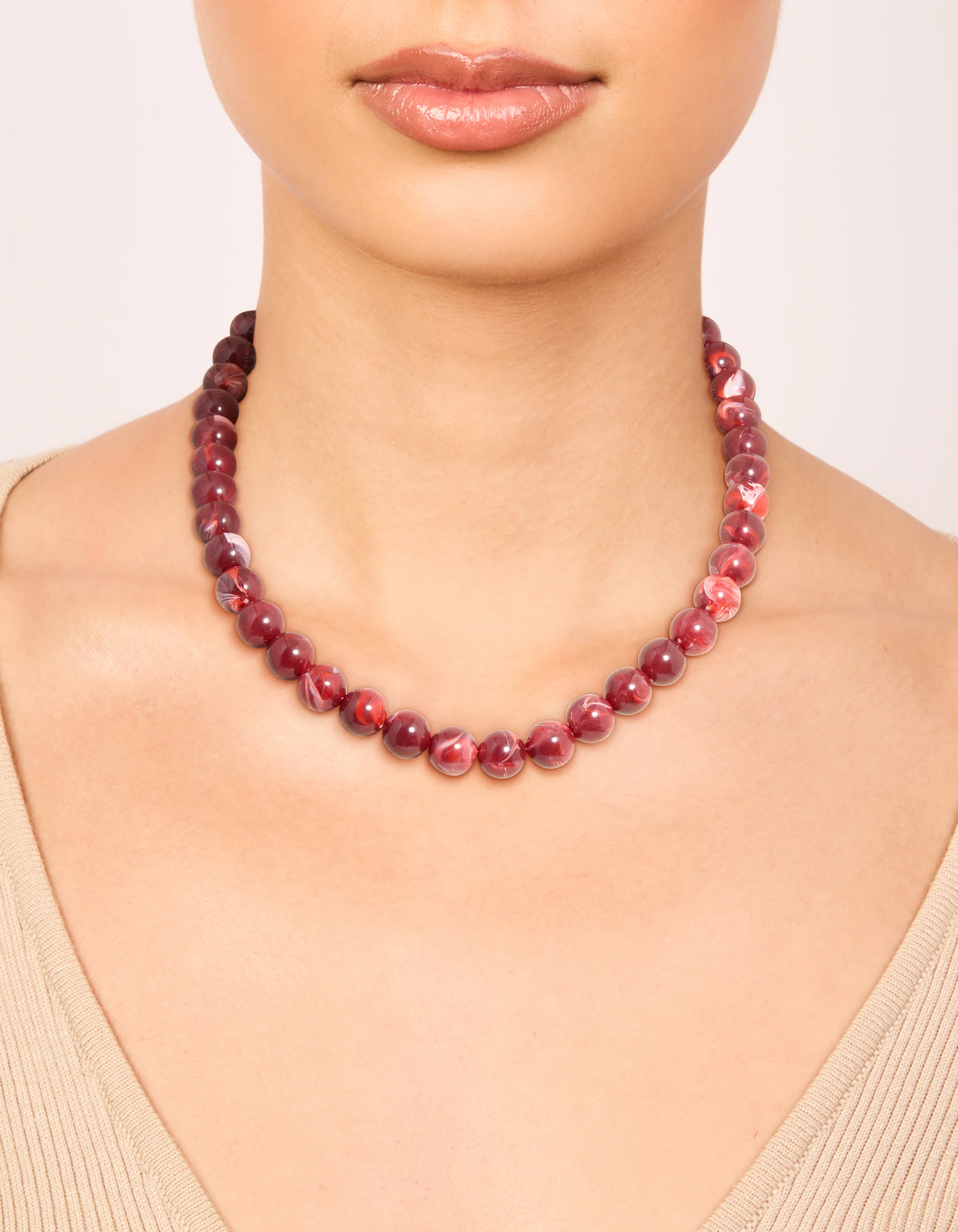 Red Marbled Acrylic Beaded Necklace - Image 2
