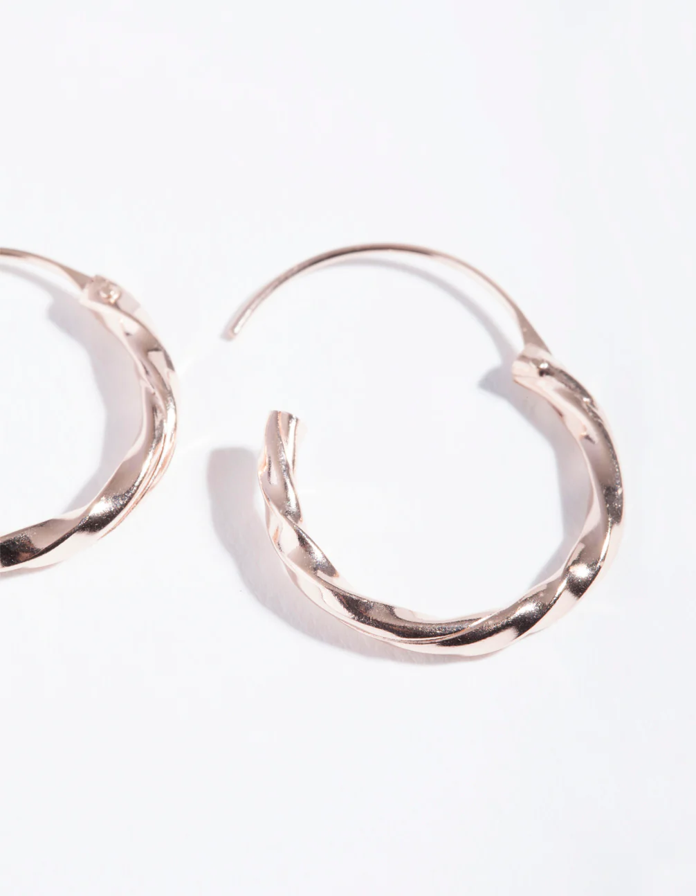 Rose Gold Plated Sterling Silver 18mm Twist Hoop Earrings - Image 3