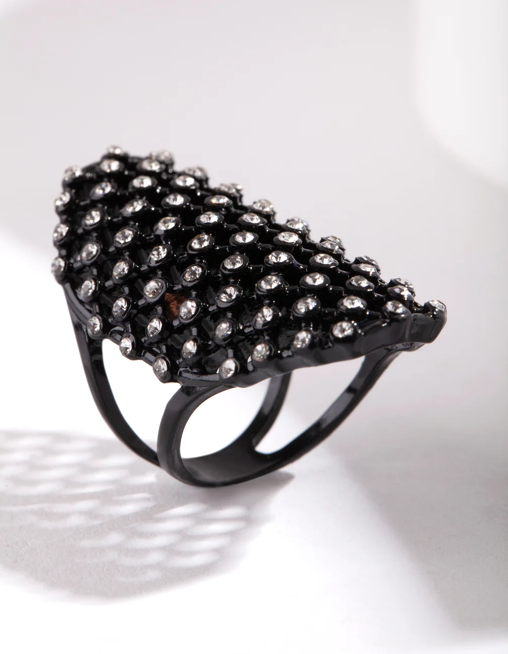 Black Mesh Ring - Image 2