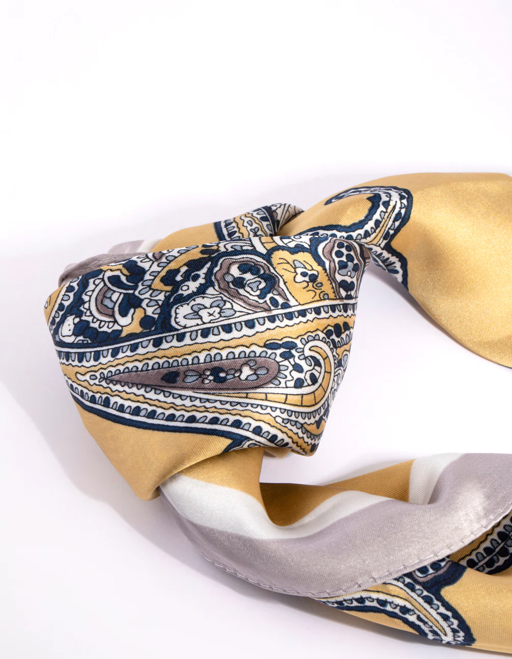 Fabric Paisley Border Print Scarf - Image 3