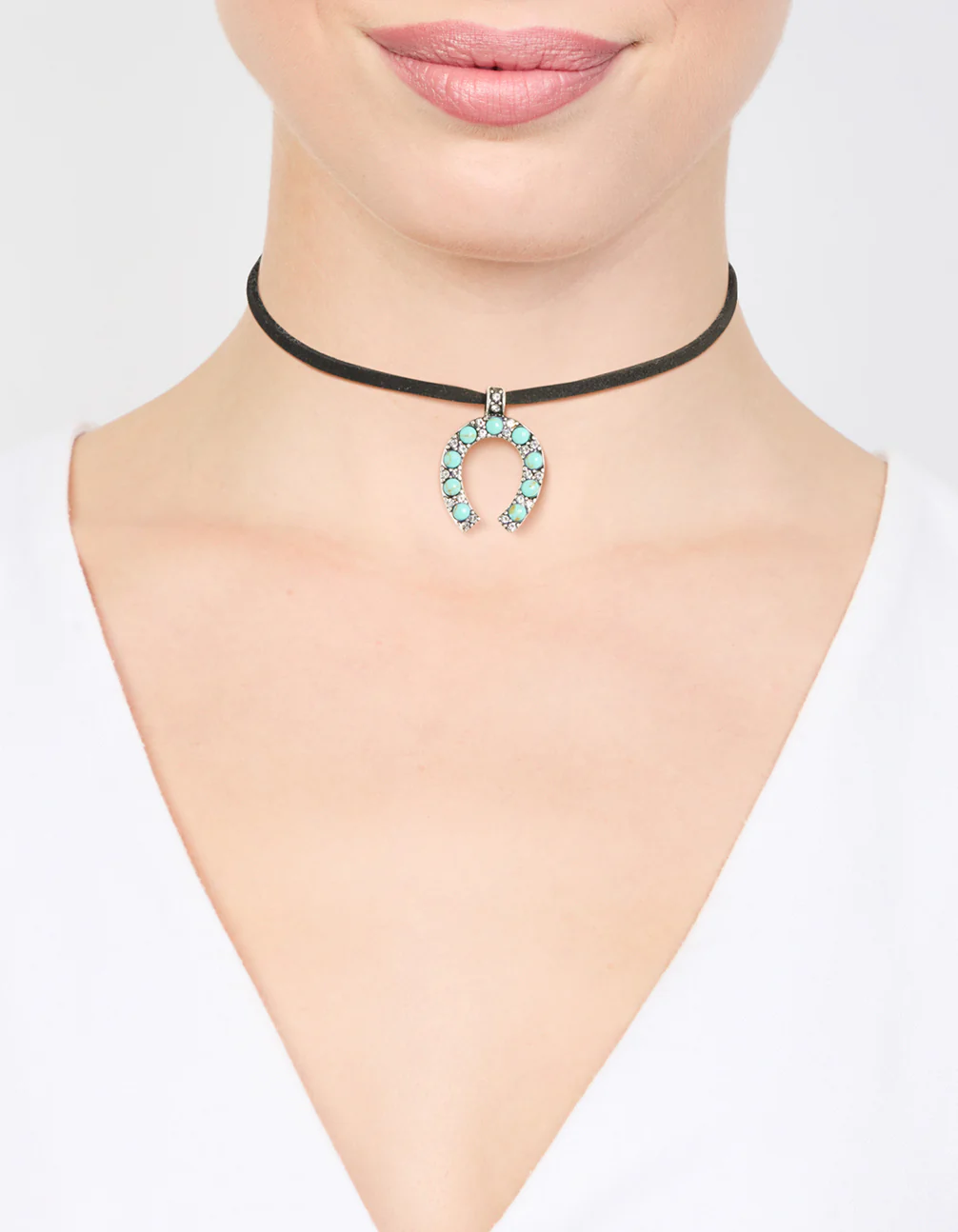 Silver Cord Turquoise Horseshoe Choker Necklace - Image 2