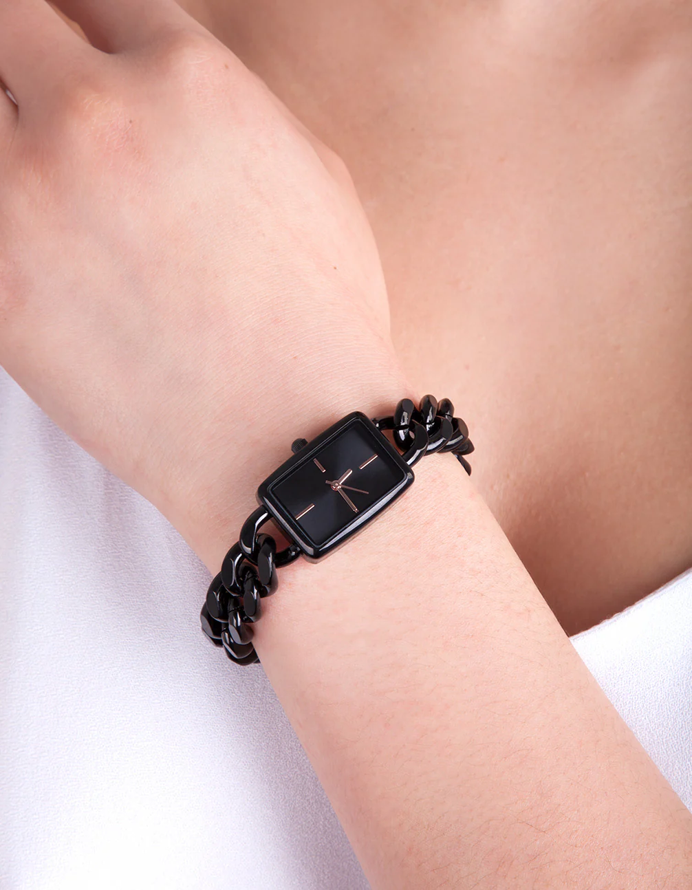 Black Chain Watch - Image 3